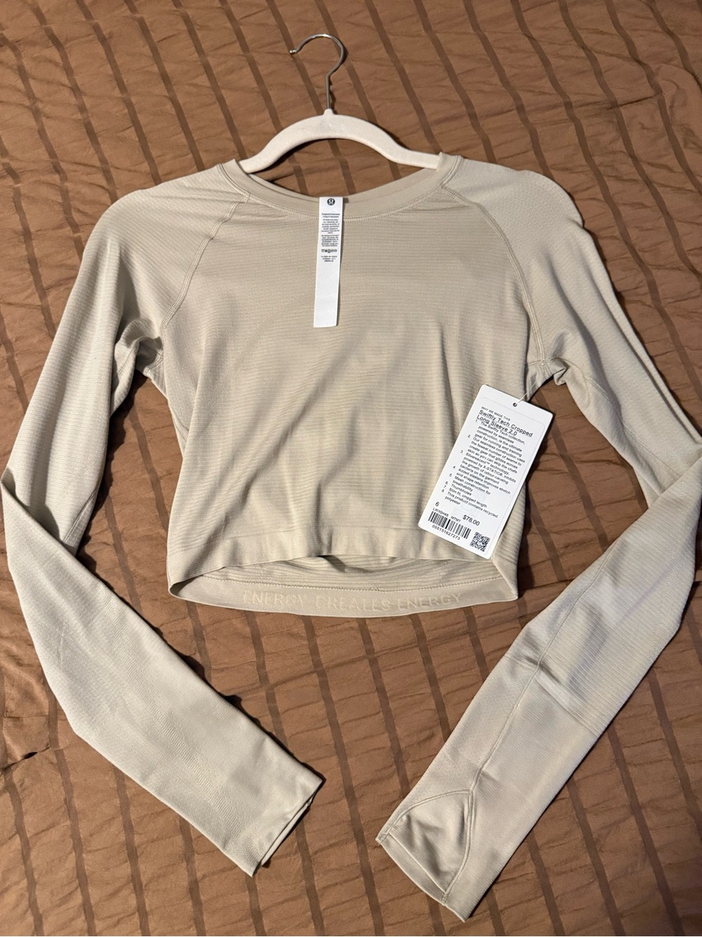 Lululemon NWT cropped swiftly